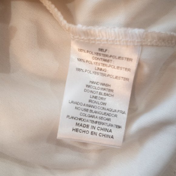 & Merci Cream Textured Pom Pom Swiss Dot Dress with Ruffle Hem Size M EUC - Picture 13 of 15